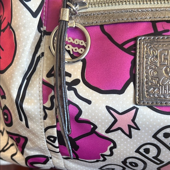 Coach Floral Poppy Art Tote Bag - Picture 4 of 15